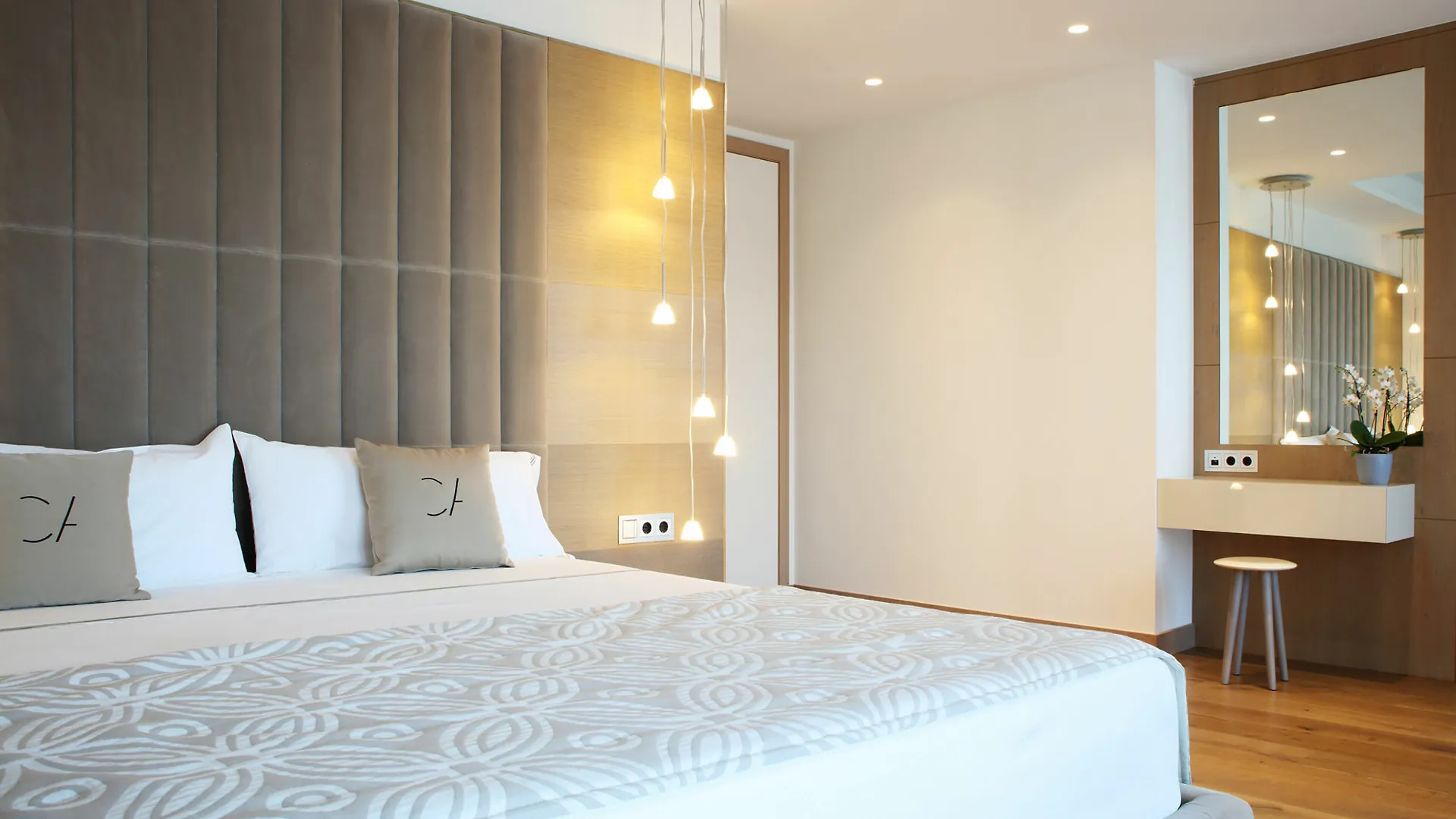 Cosmo Apartments Platja D'Aro Aparthotel